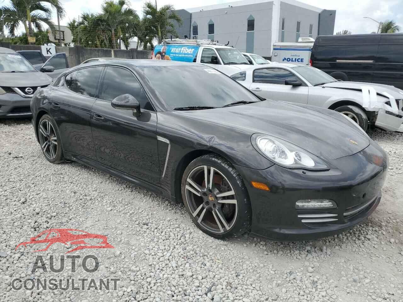 PORSCHE PANAMERA 2013 - WP0AA2A75DL016661