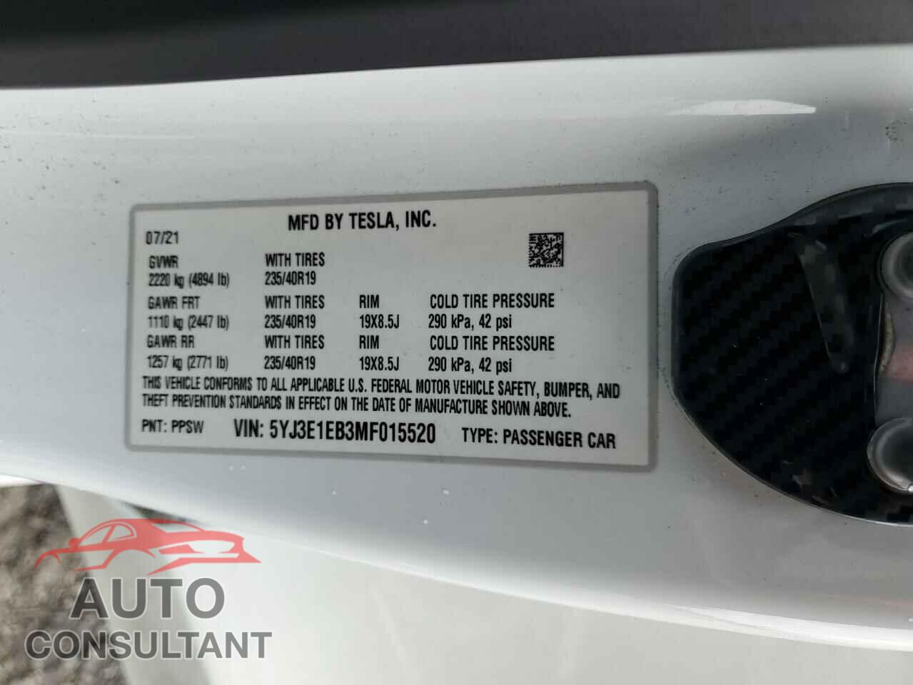 TESLA MODEL 3 2021 - 5YJ3E1EB3MF015520
