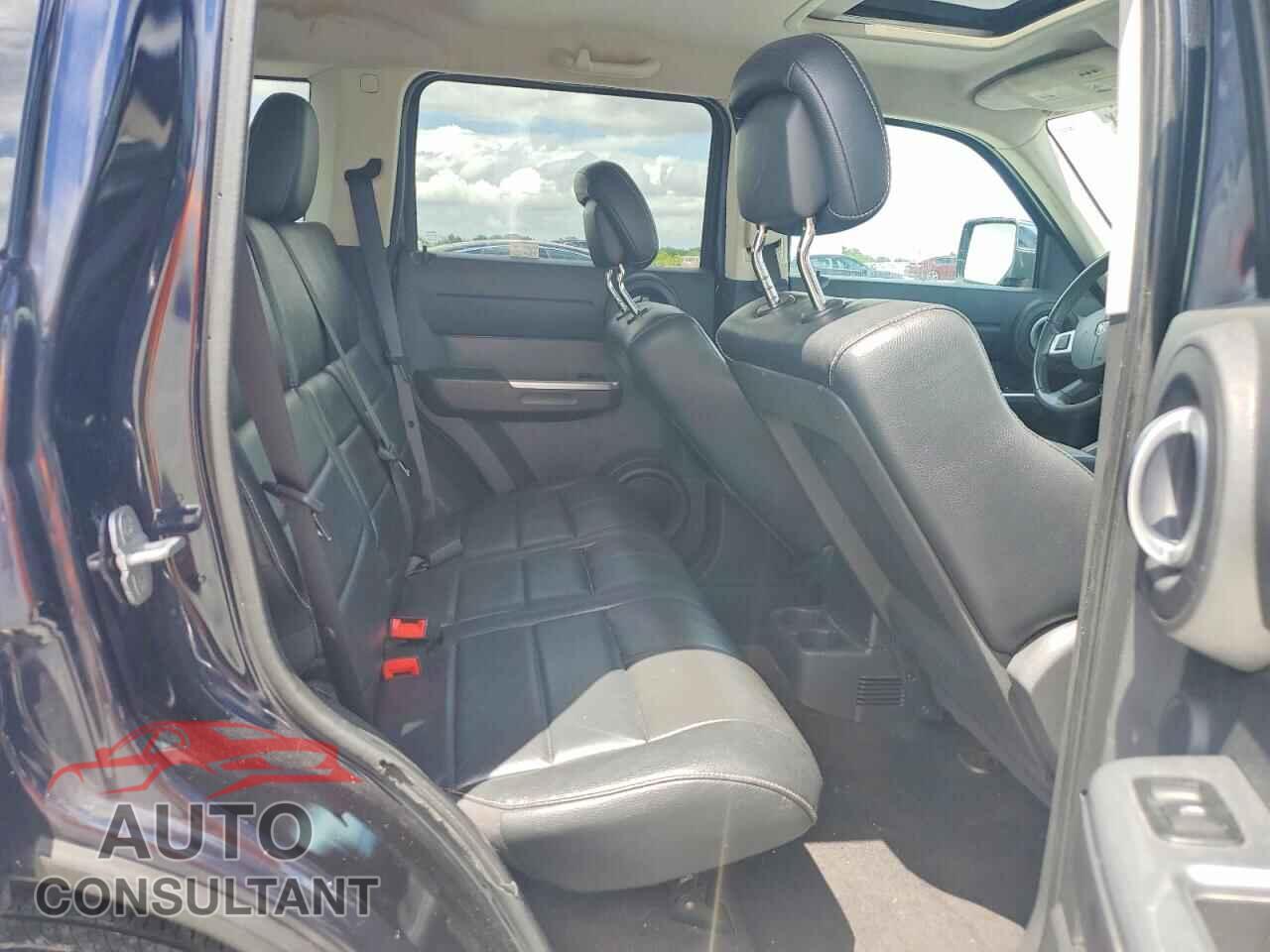 DODGE NITRO 2011 - 1D4PT7GX2BW576192