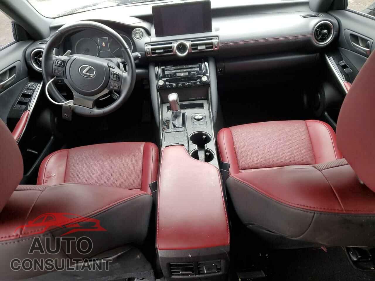 LEXUS IS 2021 - JTHAA1D27M5110683