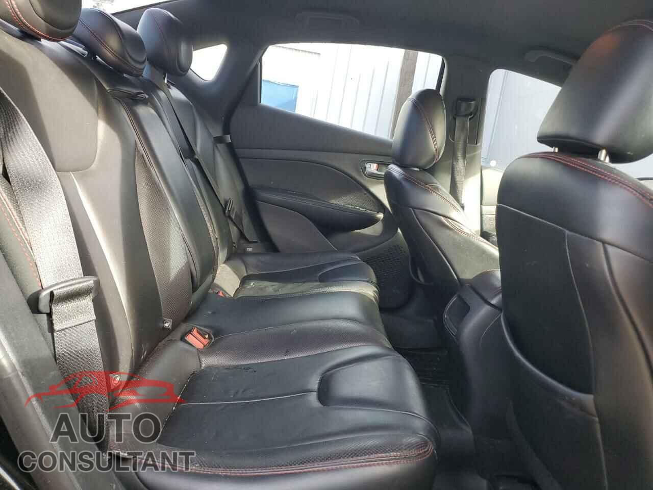 DODGE DART 2015 - 1C3CDFEB5FD225096