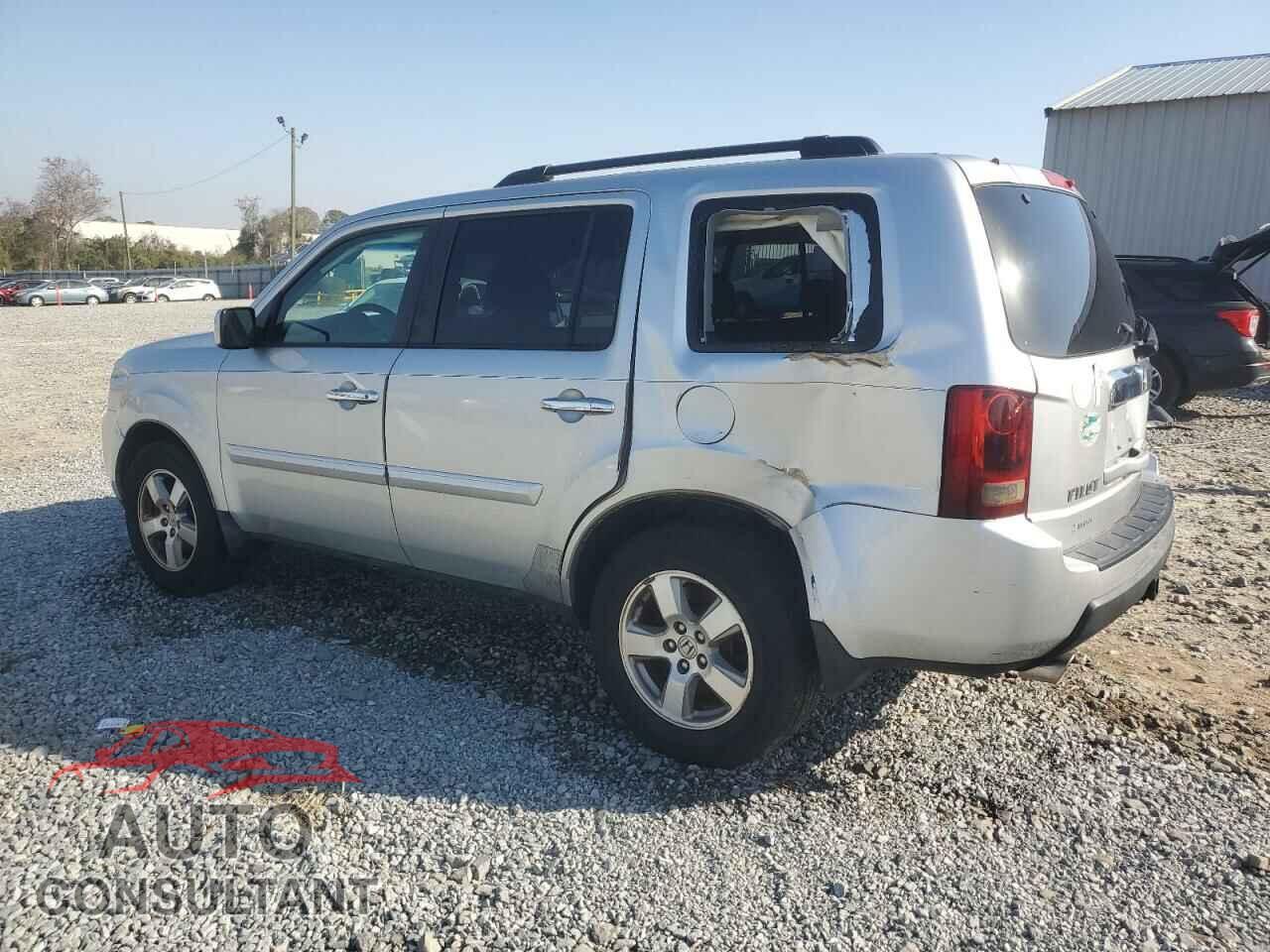 HONDA PILOT 2011 - 5FNYF3H44BB011579