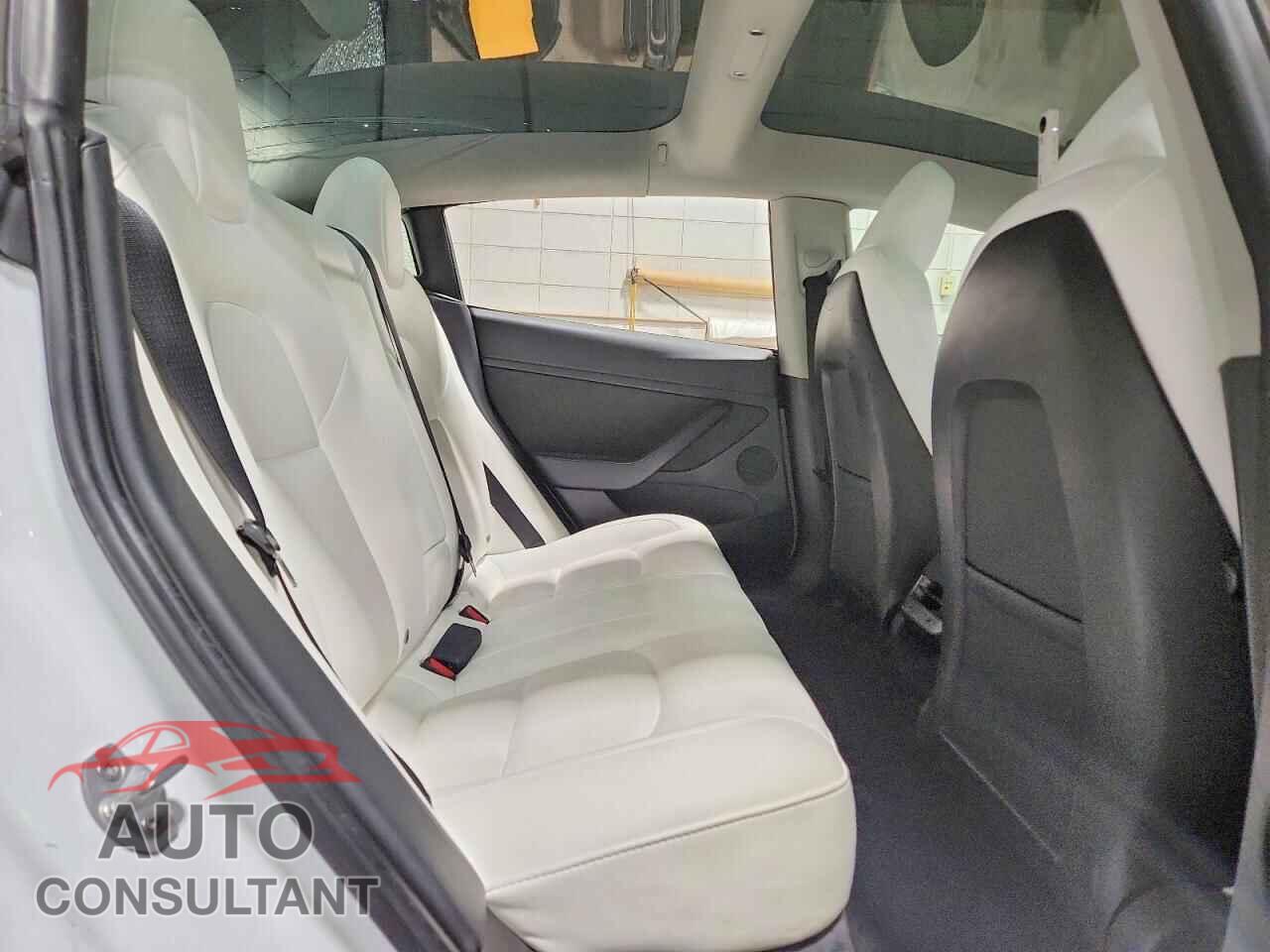TESLA MODEL 3 2023 - 5YJ3E1EC9PF504503