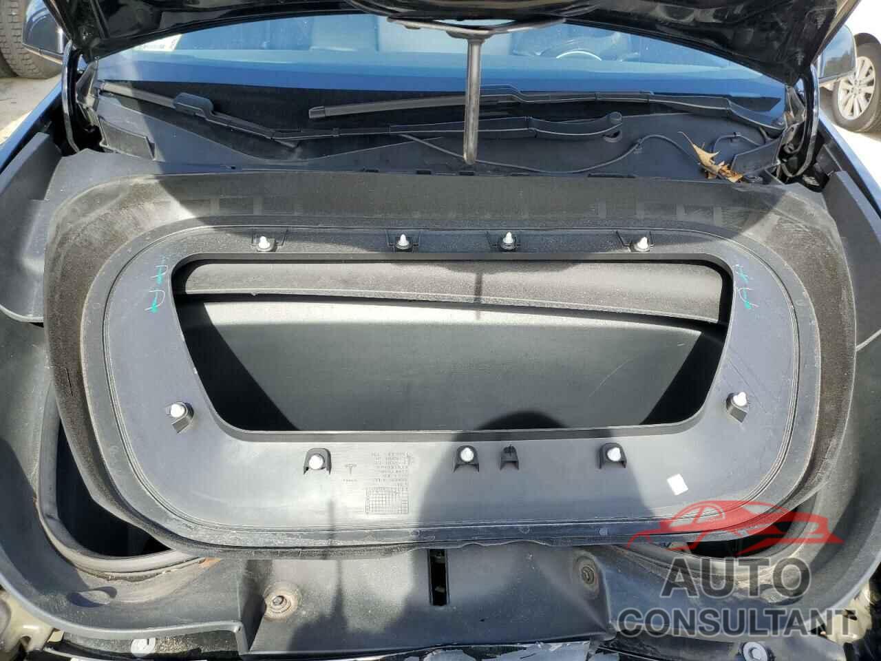 TESLA MODEL Y 2021 - 5YJYGDEE5MF065024