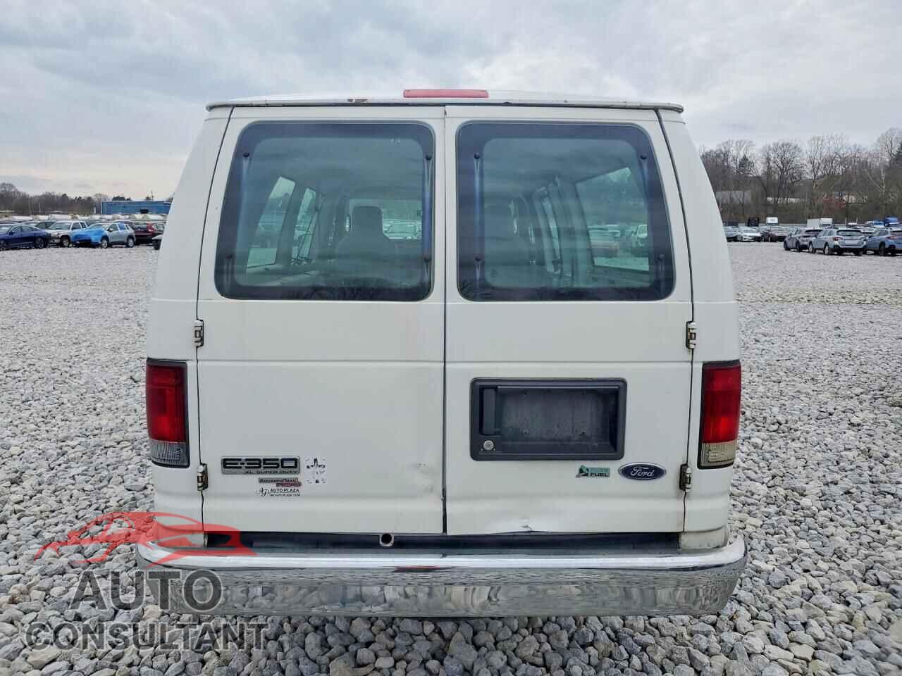 FORD ECONOLINE 2010 - 1FBSS3BL5ADA70118
