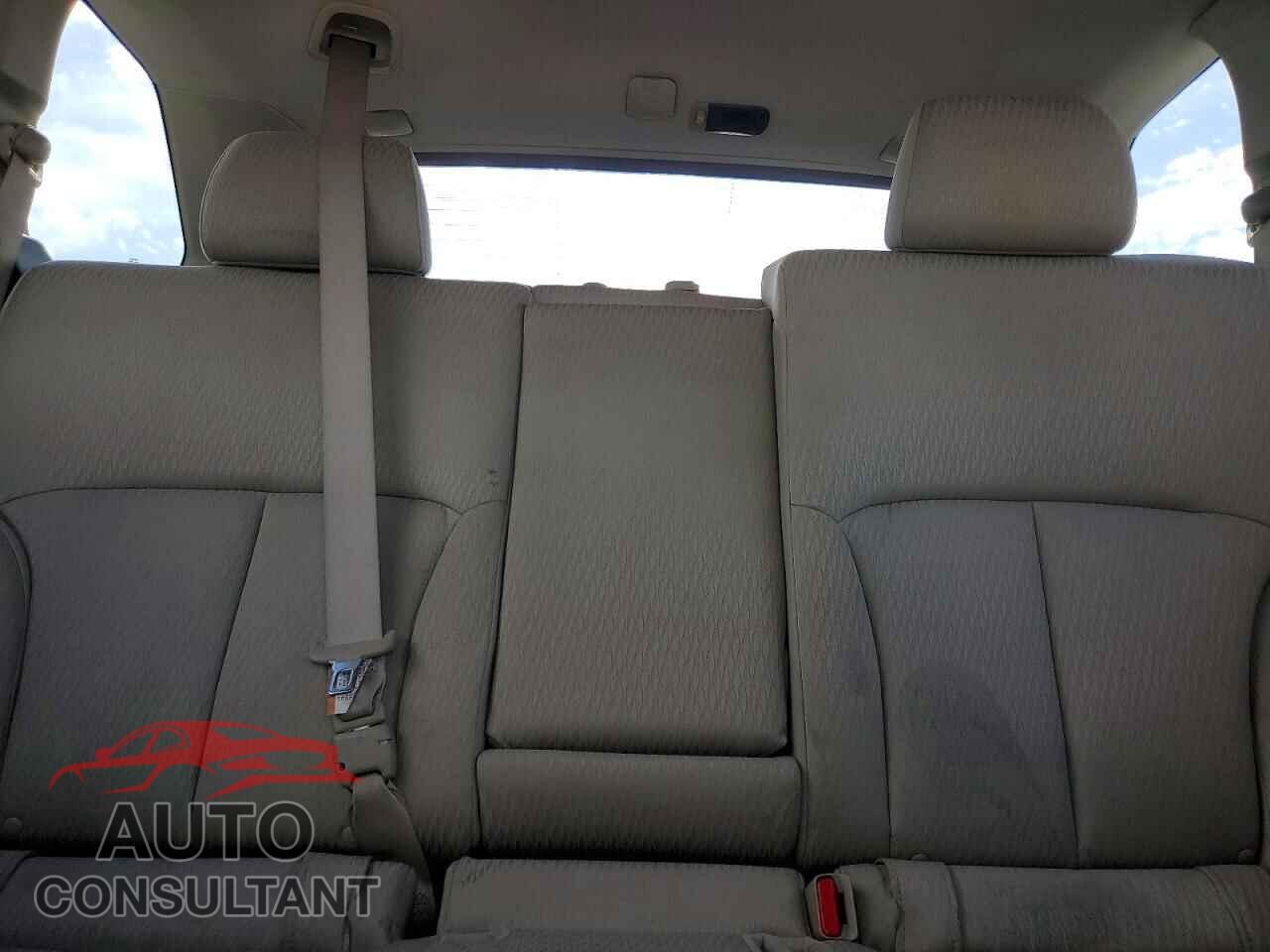 SUBARU OUTBACK 2010 - 4S4BRBBC8A3331096