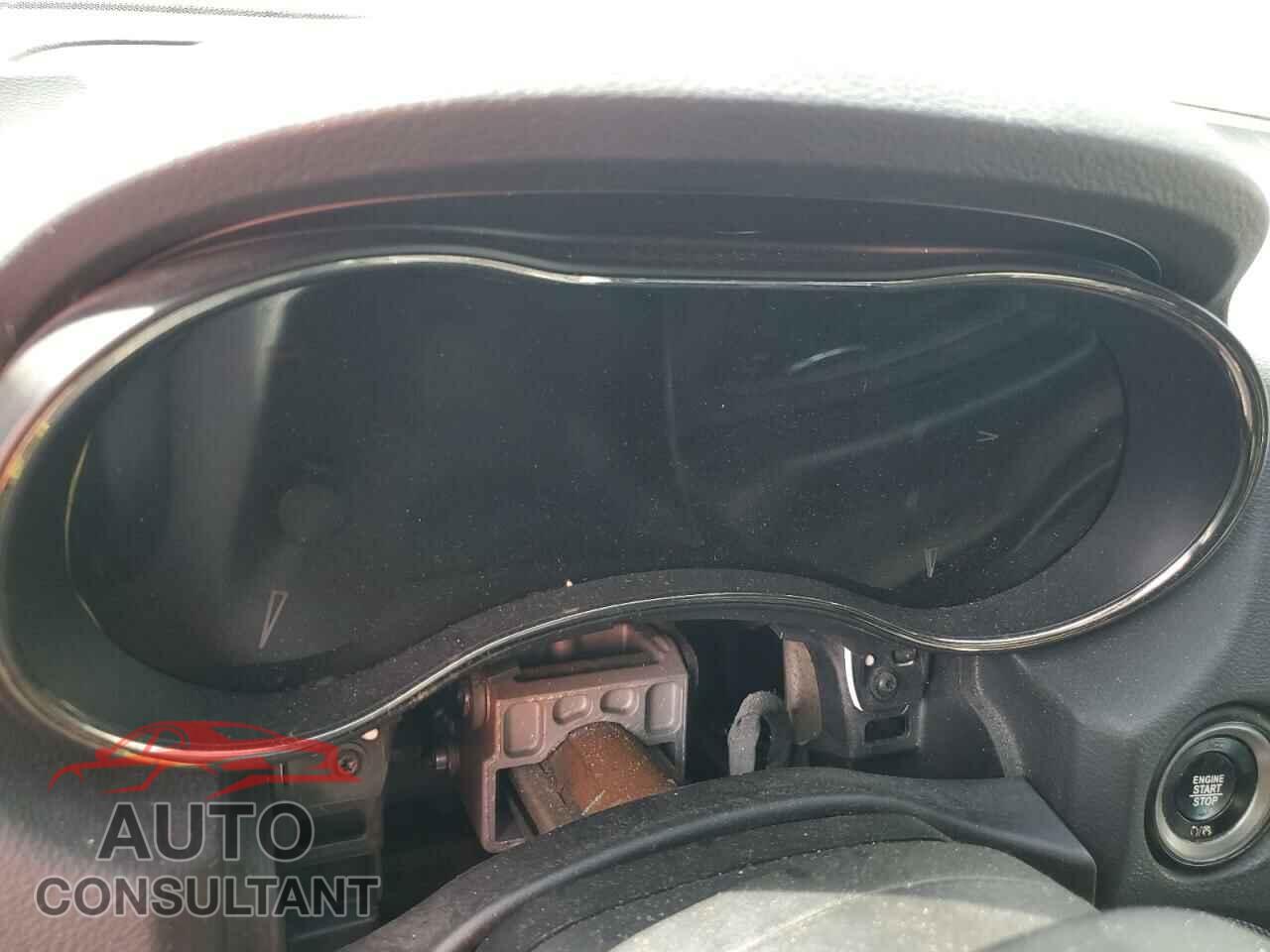 DODGE DURANGO 2018 - 1C4SDJCT1JC496869
