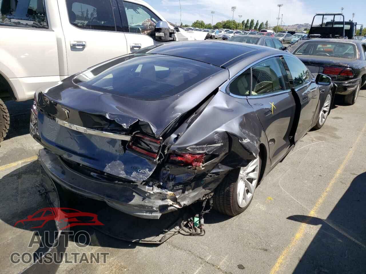 TESLA MODEL S 2017 - 5YJSA1E26HF201436