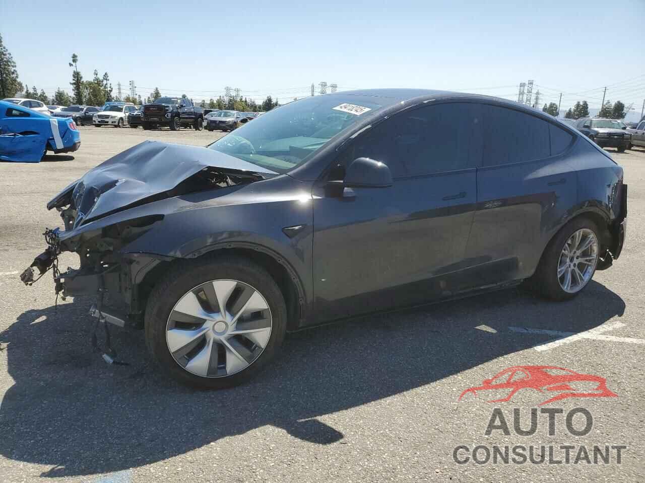 TESLA MODEL Y 2024 - 7SAYGDEE0RA224927