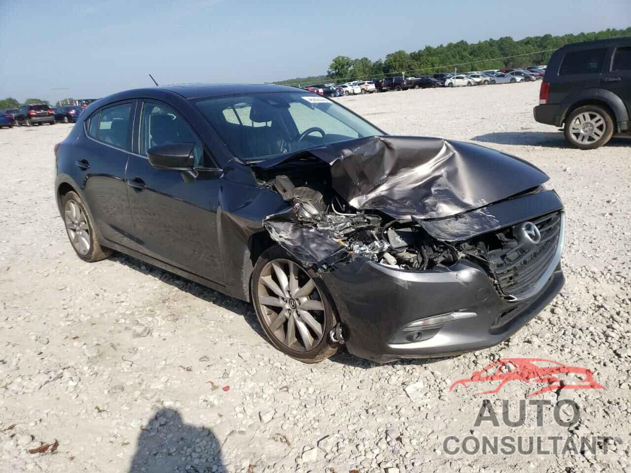 MAZDA 3 2017 - 3MZBN1L30HM148399