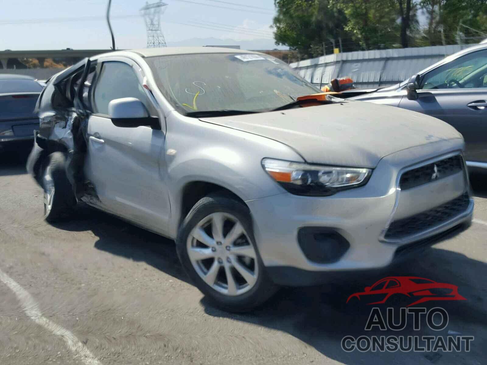 MITSUBISHI OUTLANDER 2015 - 4A4AP3AU3FE003773
