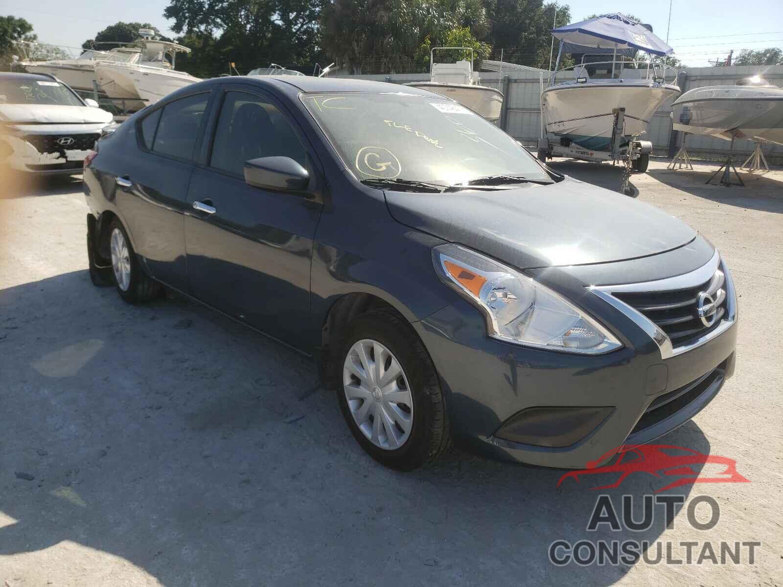 NISSAN VERSA 2017 - 3N1CN7APXHL902367