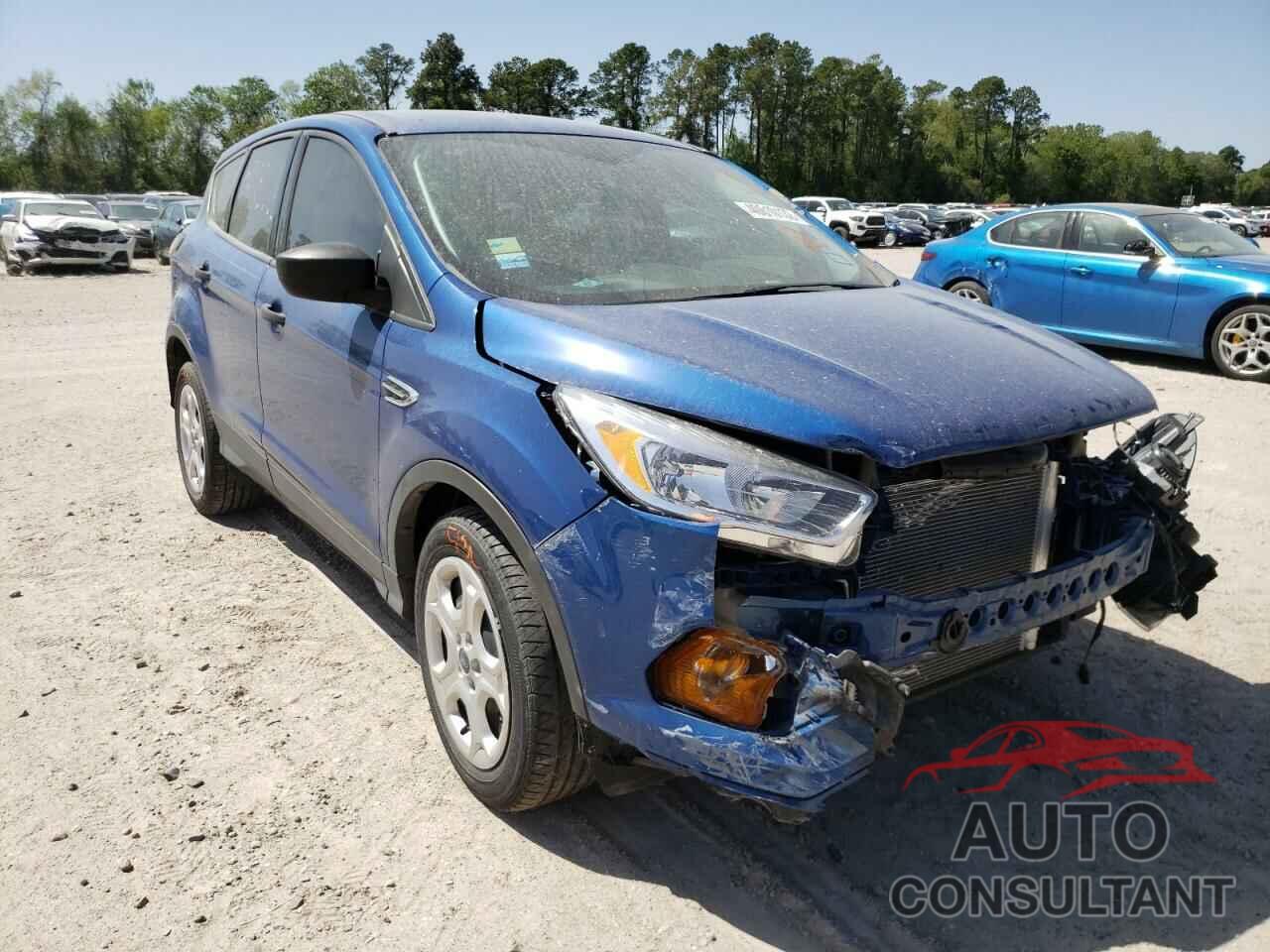 FORD ESCAPE 2017 - 1FMCU0F72HUB43053