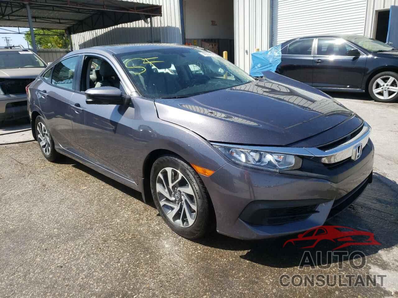 HONDA CIVIC 2017 - 19XFC2F71HE005924