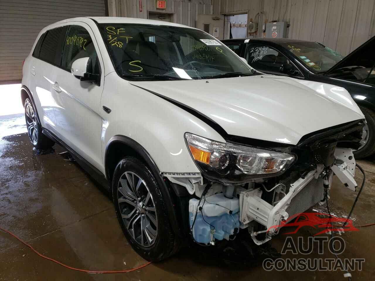 MITSUBISHI OUTLANDER 2019 - JA4AP3AU5KU015795