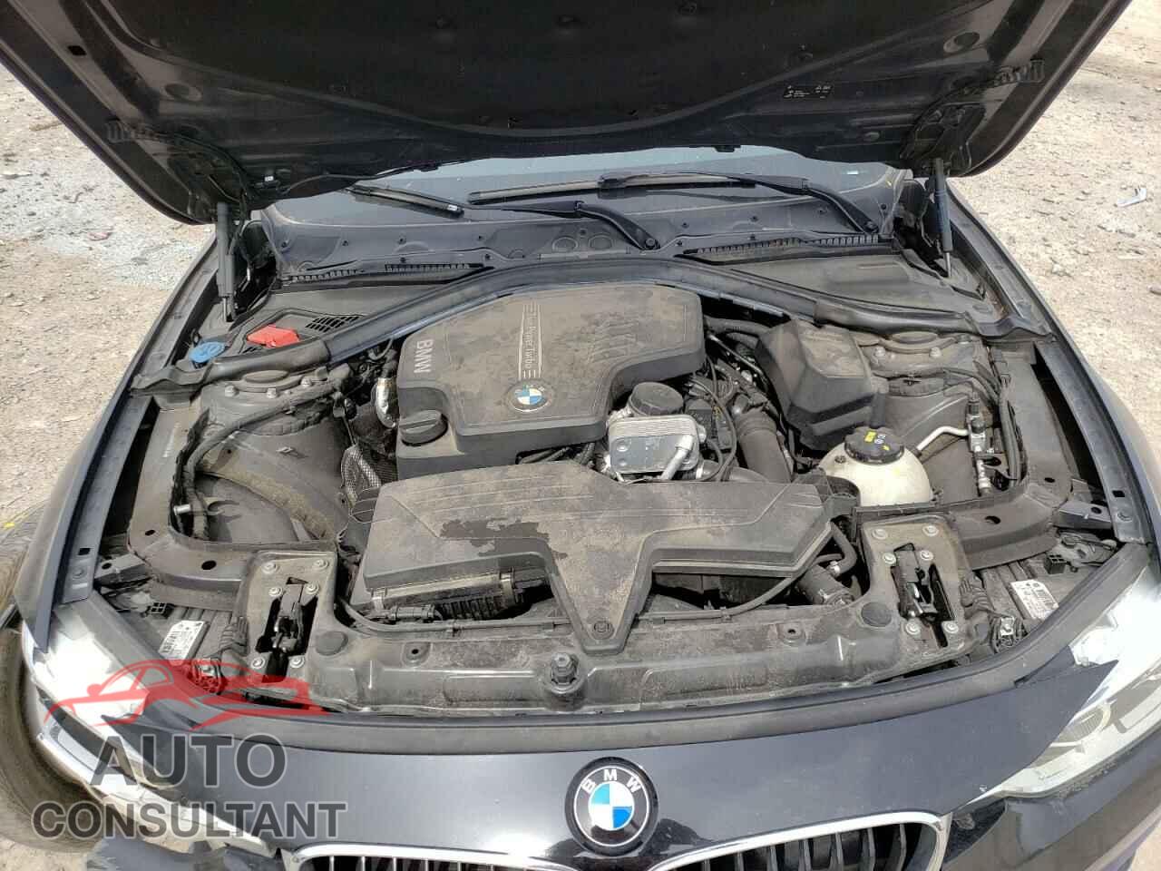 BMW 3 SERIES 2016 - WBA8E9G54GNU30134