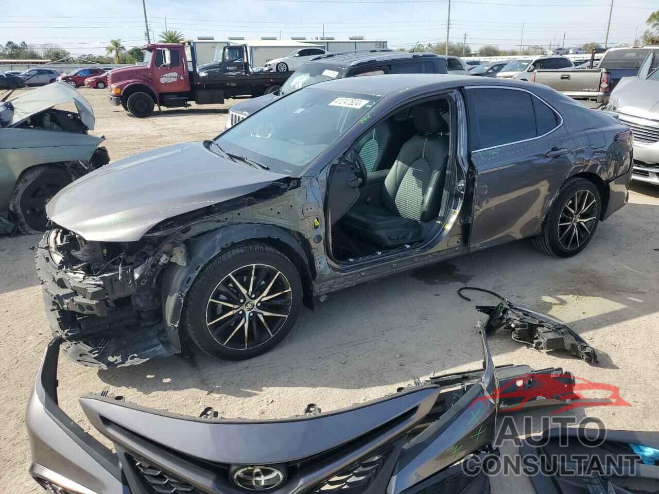TOYOTA CAMRY 2021 - 4T1G11AKXMU554920