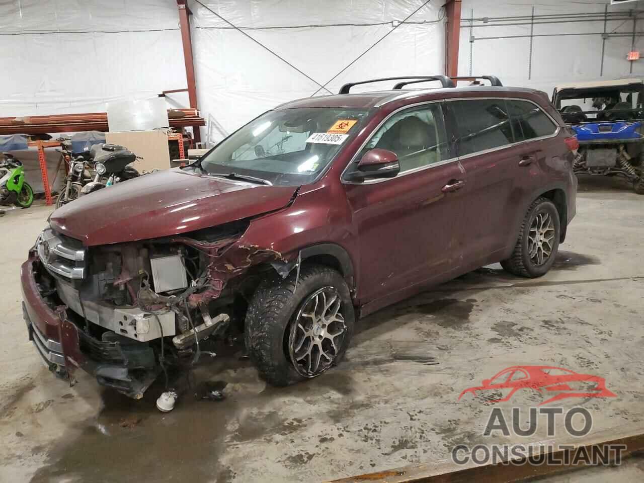 TOYOTA HIGHLANDER 2018 - 5TDDZRFH4JS875752