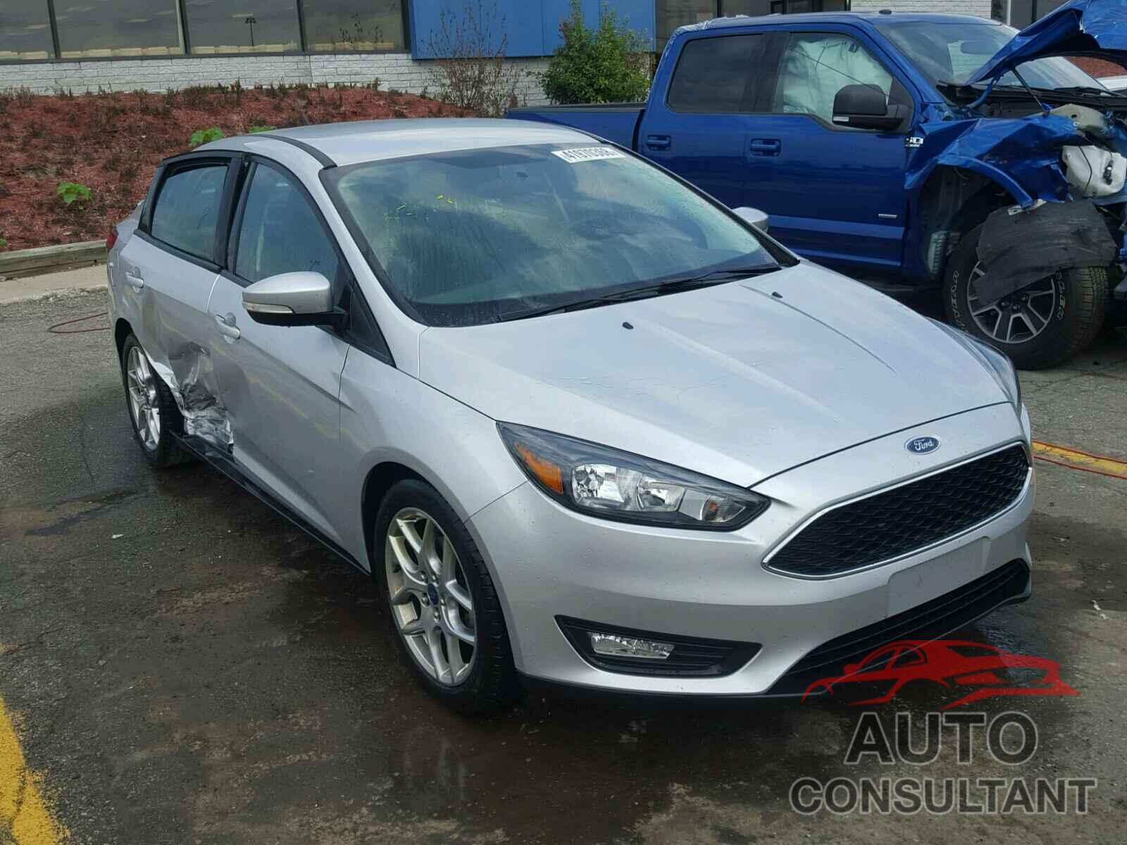 FORD FOCUS 2015 - 1FADP3F26FL218304