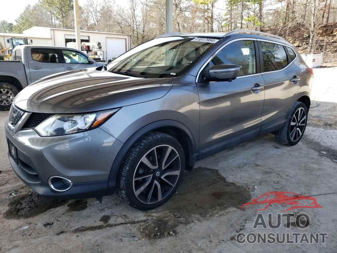 NISSAN ROGUE 2017 - JN1BJ1CP8HW013983