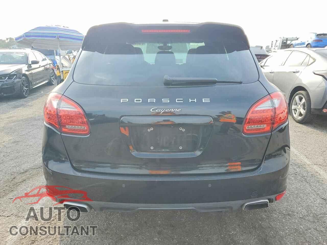 PORSCHE CAYENNE 2012 - WP1AA2A24CLA09556