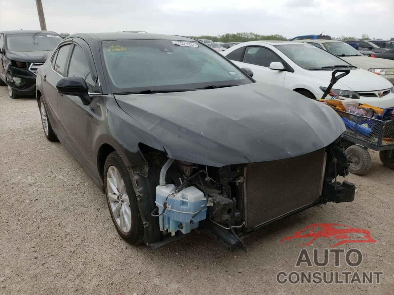 TOYOTA CAMRY 2018 - 4T1B11HK9JU069955