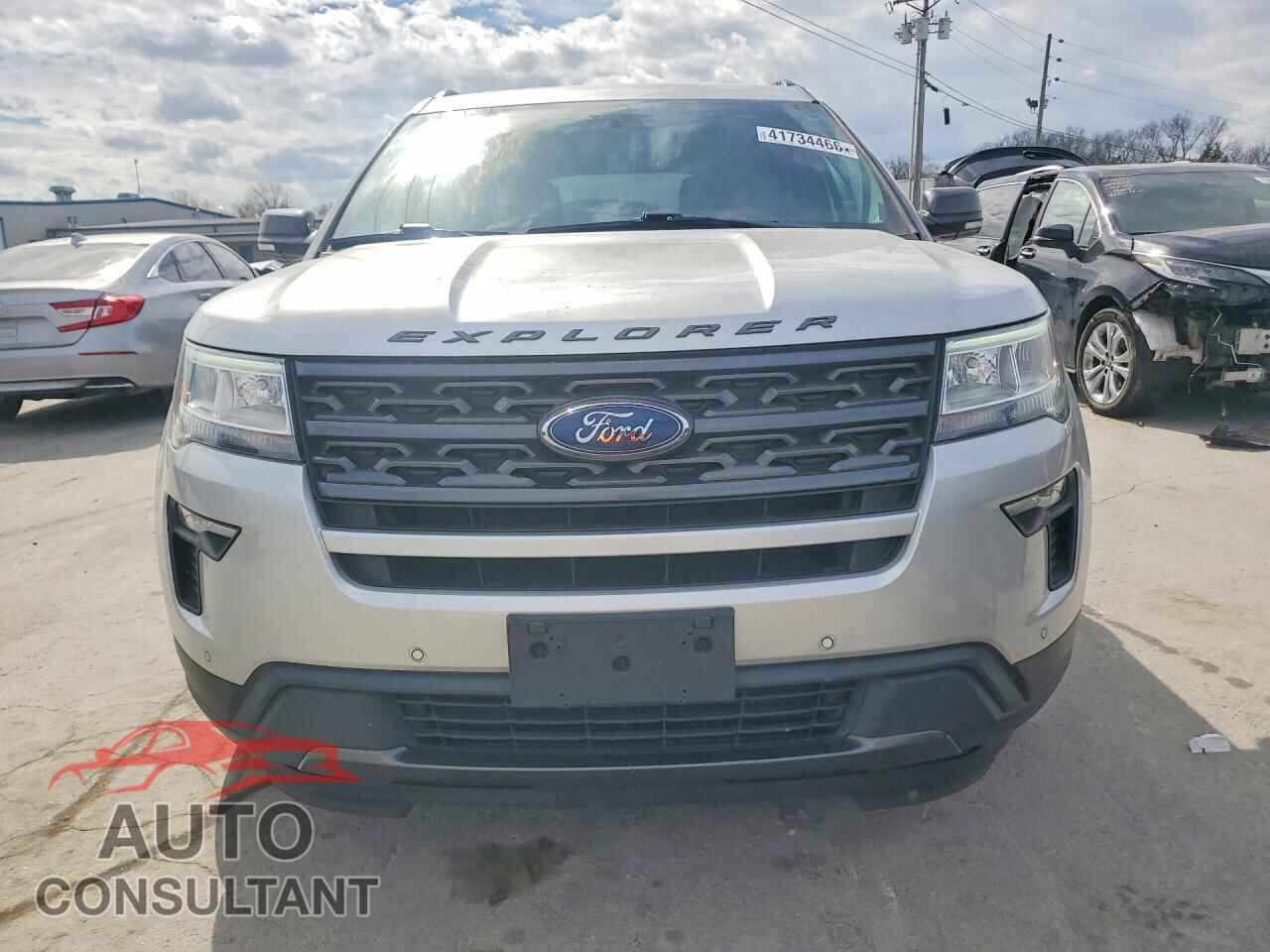 FORD EXPLORER 2018 - 1FM5K7D80JGB79525