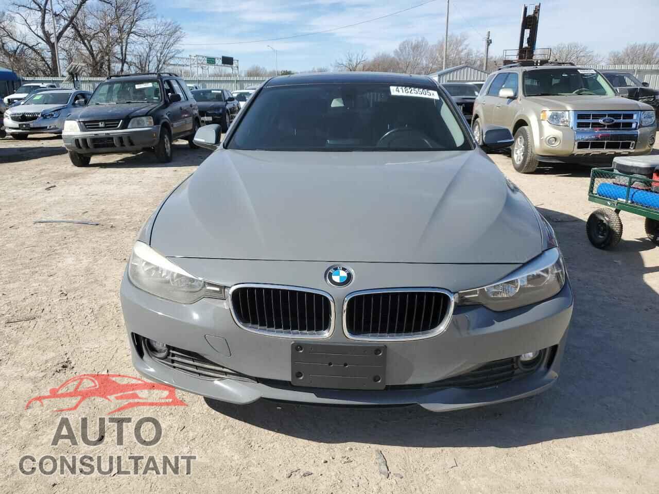 BMW 3 SERIES 2015 - WBA3C3C58FP664170
