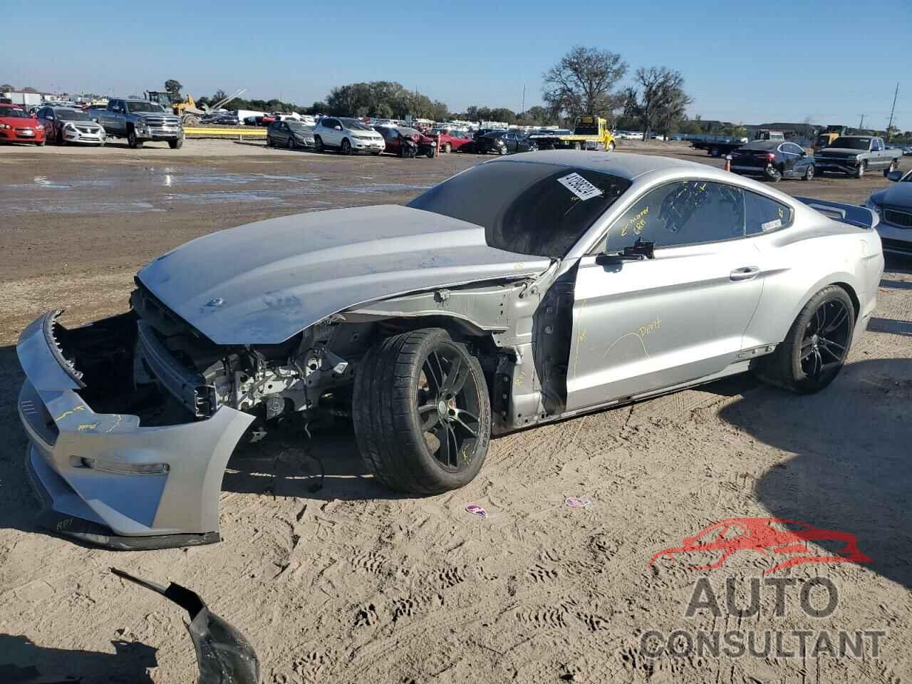 FORD MUSTANG 2019 - 1FA6P8CF7K5195823