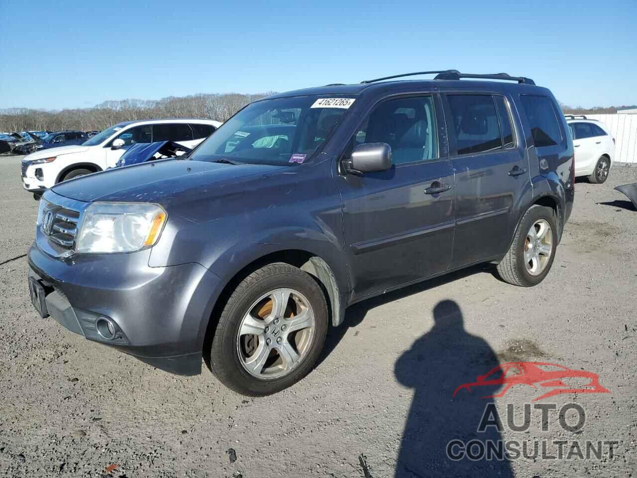 HONDA PILOT 2015 - 5FNYF3H56FB003028