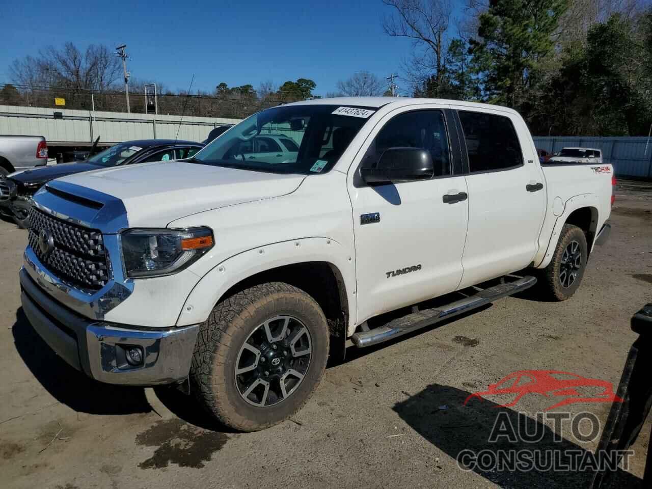 TOYOTA TUNDRA 2018 - 5TFDY5F1XJX687259