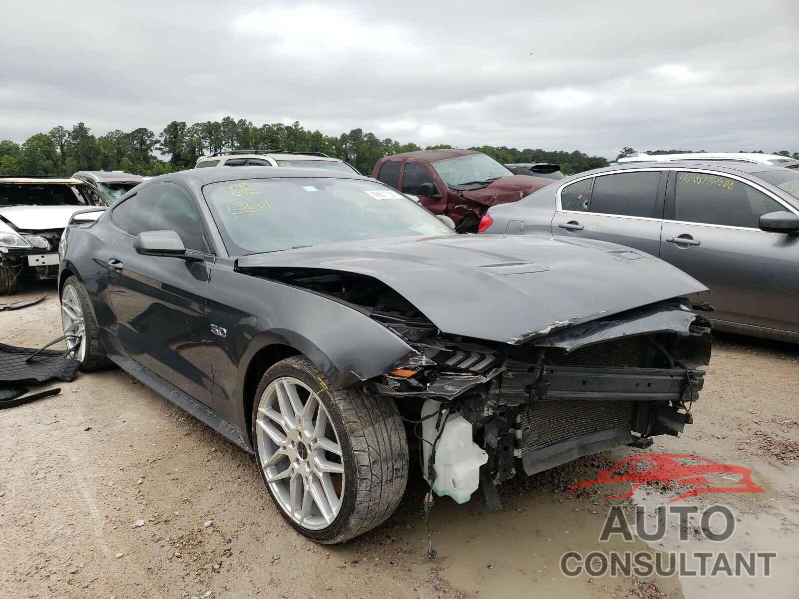FORD MUSTANG 2020 - 1FA6P8CF3L5124250
