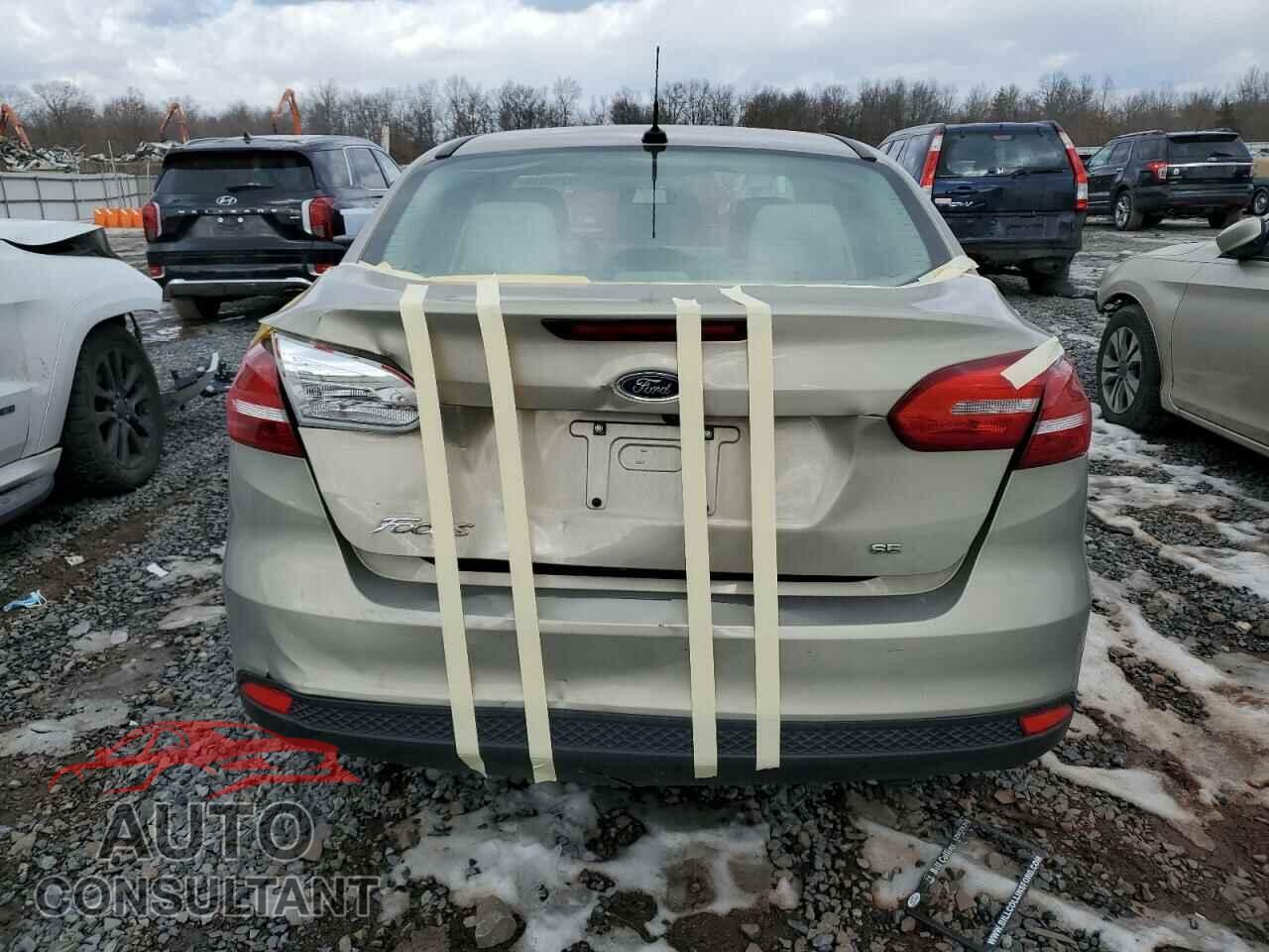FORD FOCUS 2016 - 1FADP3F26GL206882