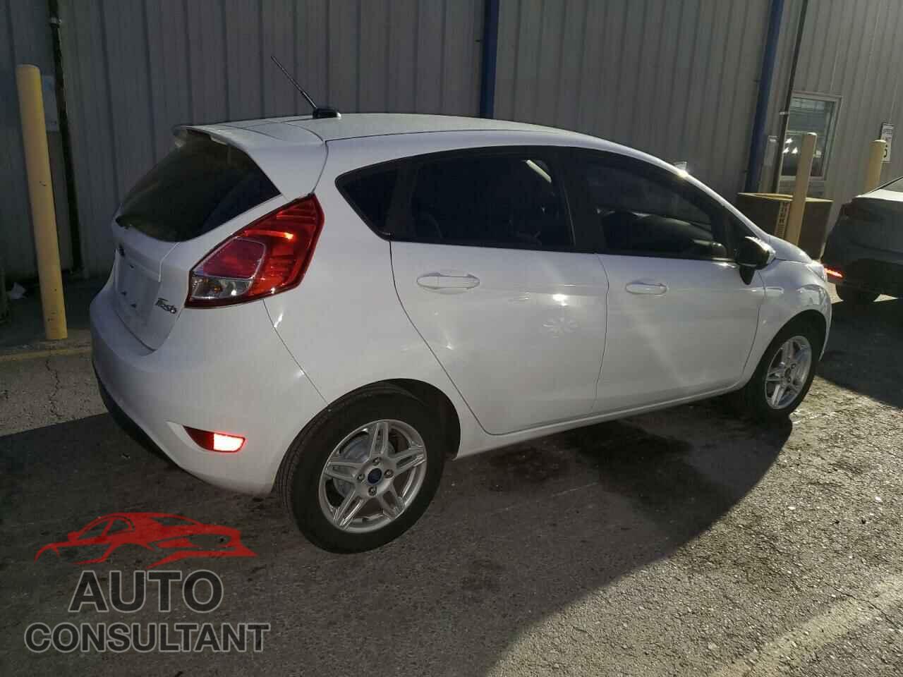 FORD FIESTA 2019 - 3FADP4EJ5KM160077