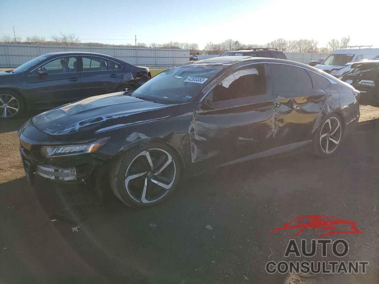 HONDA ACCORD 2018 - 1HGCV2F35JA034508