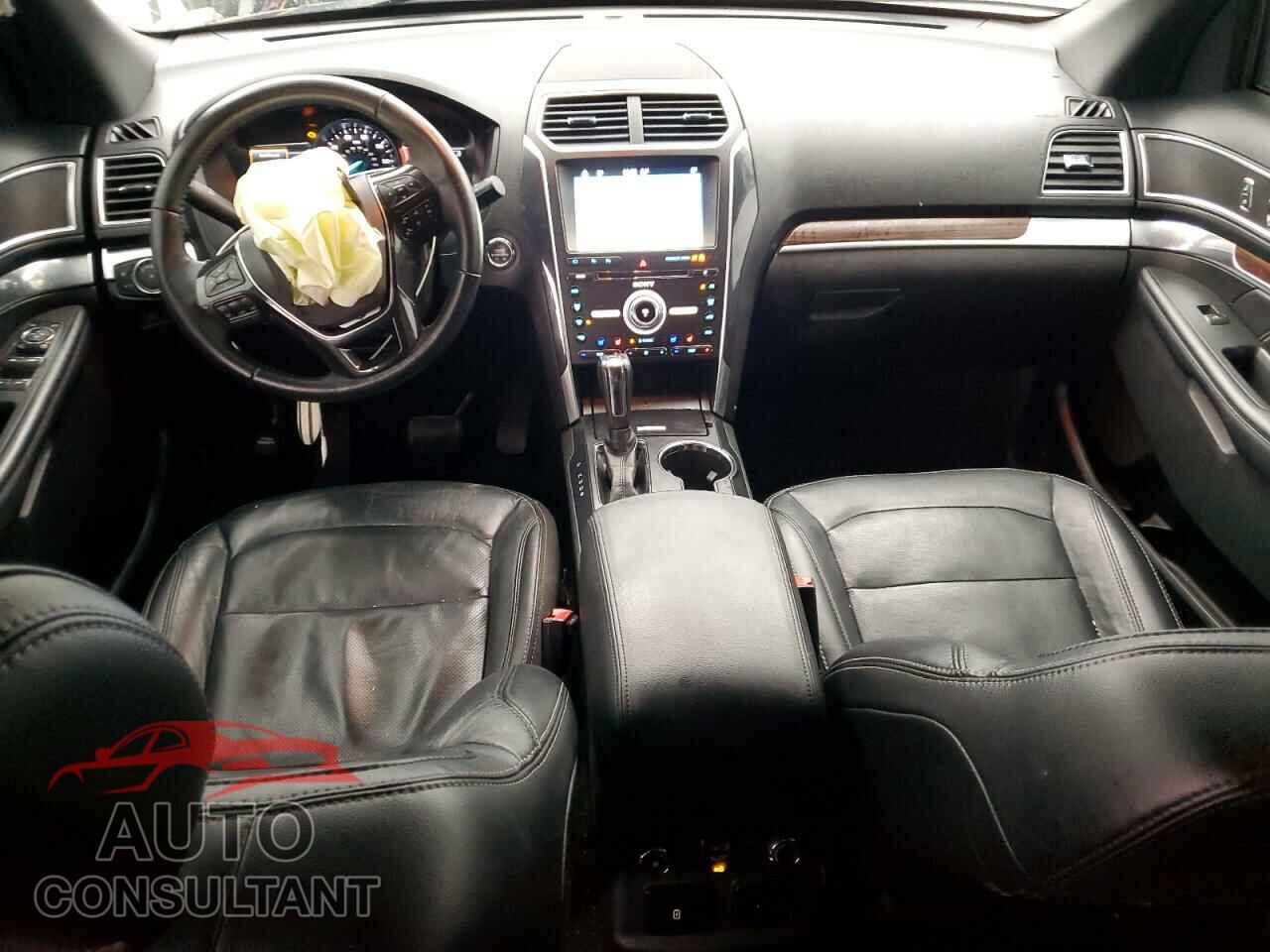 FORD EXPLORER 2017 - 1FM5K7F8XHGC29533