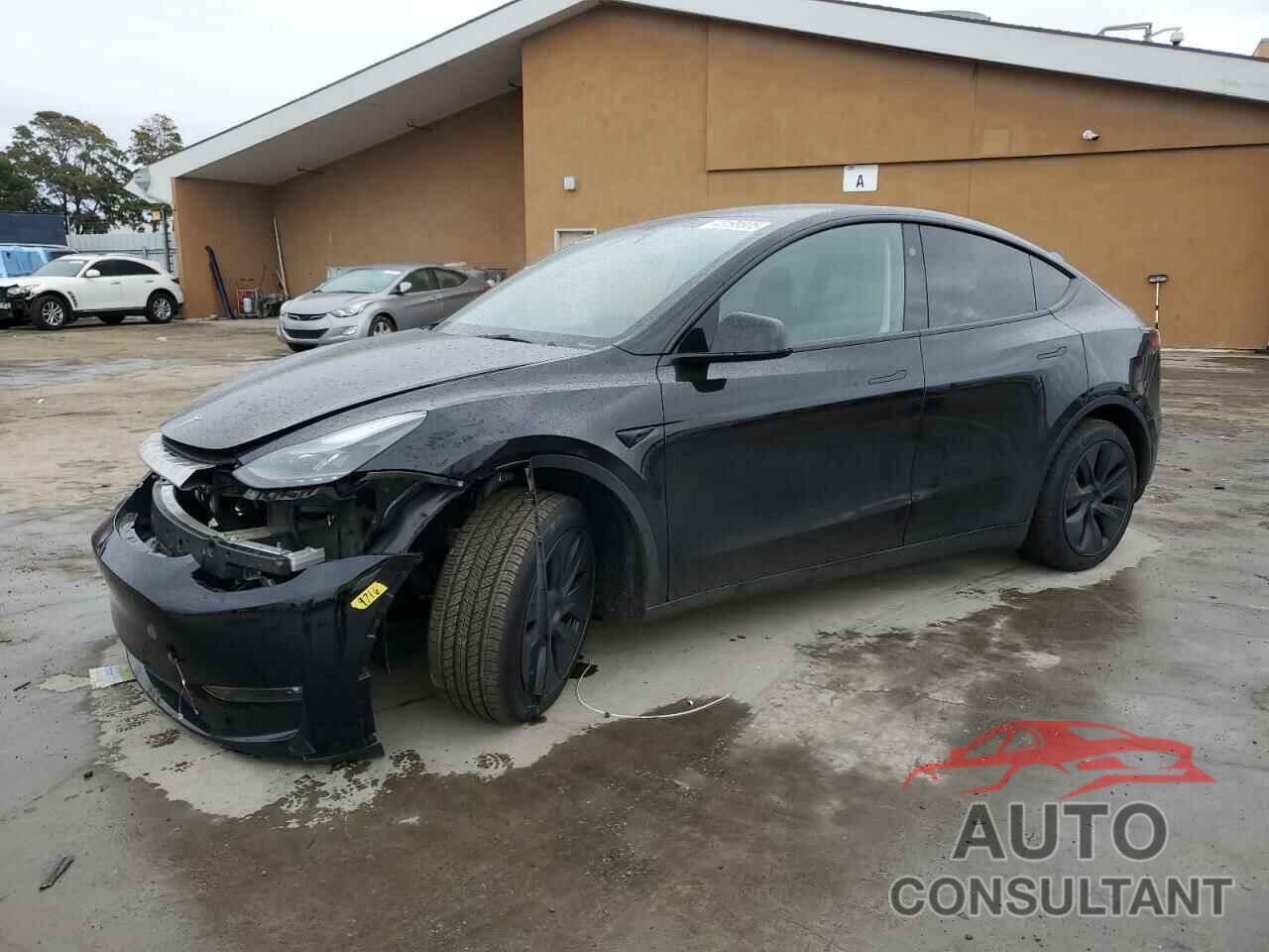 TESLA MODEL Y 2025 - 7SAYGAEE3SF257704