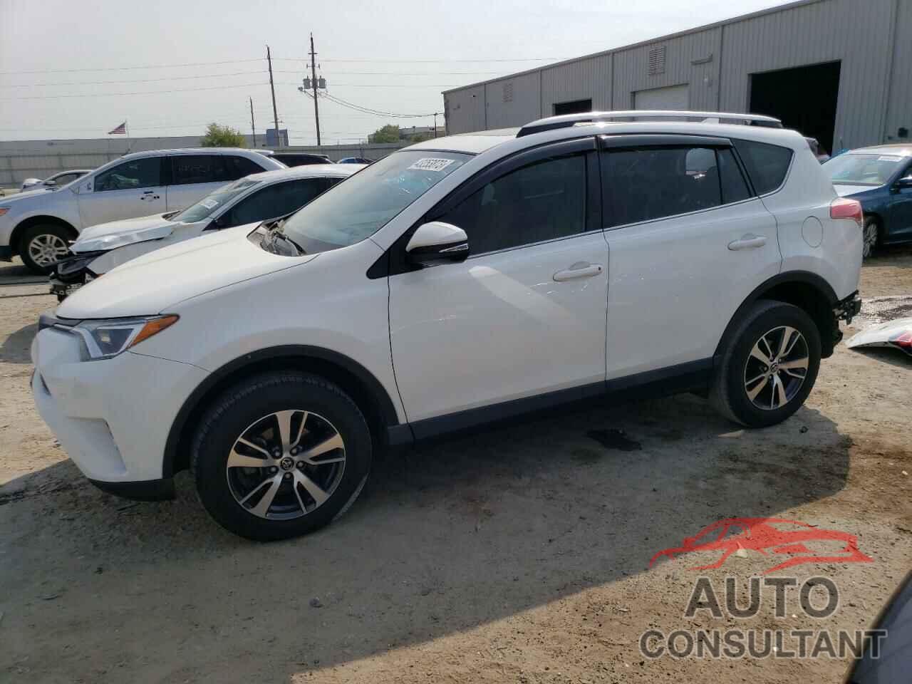 TOYOTA RAV4 2018 - JTMWFREV9JJ181953