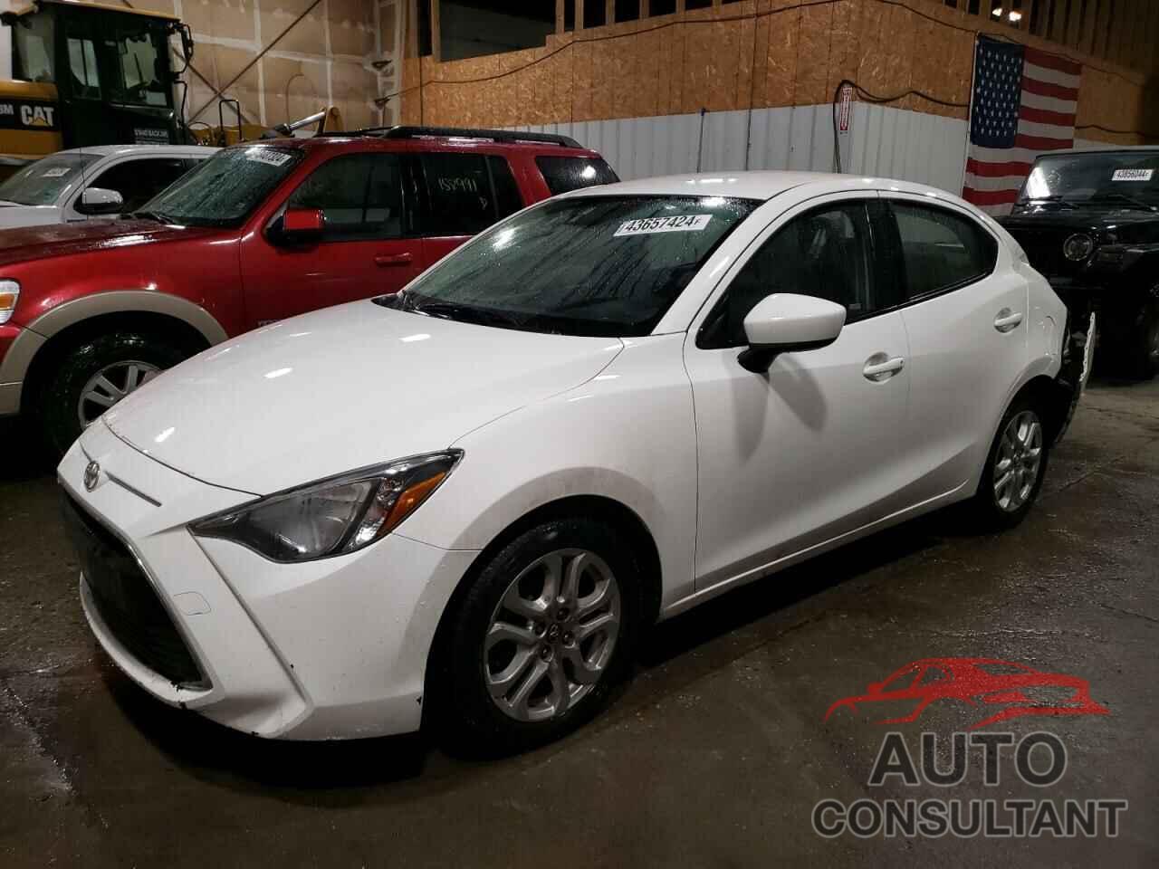 TOYOTA YARIS 2017 - 3MYDLBYV8HY167178
