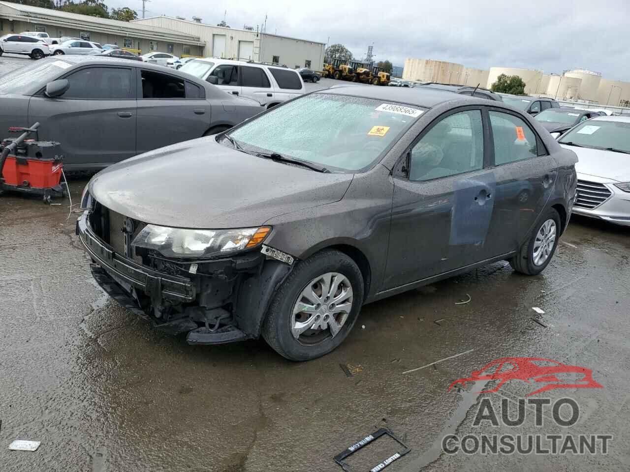 KIA FORTE 2011 - KNAFU4A25B5403660