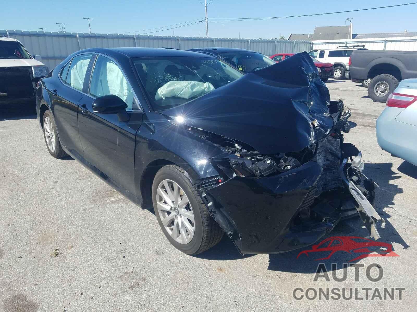 TOYOTA CAMRY 2019 - 4T1B11HK8KU255875