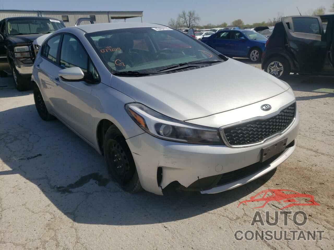 KIA FORTE 2017 - 3KPFK4A79HE077024