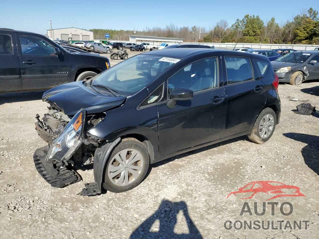 NISSAN VERSA 2017 - 3N1CE2CP1HL352475