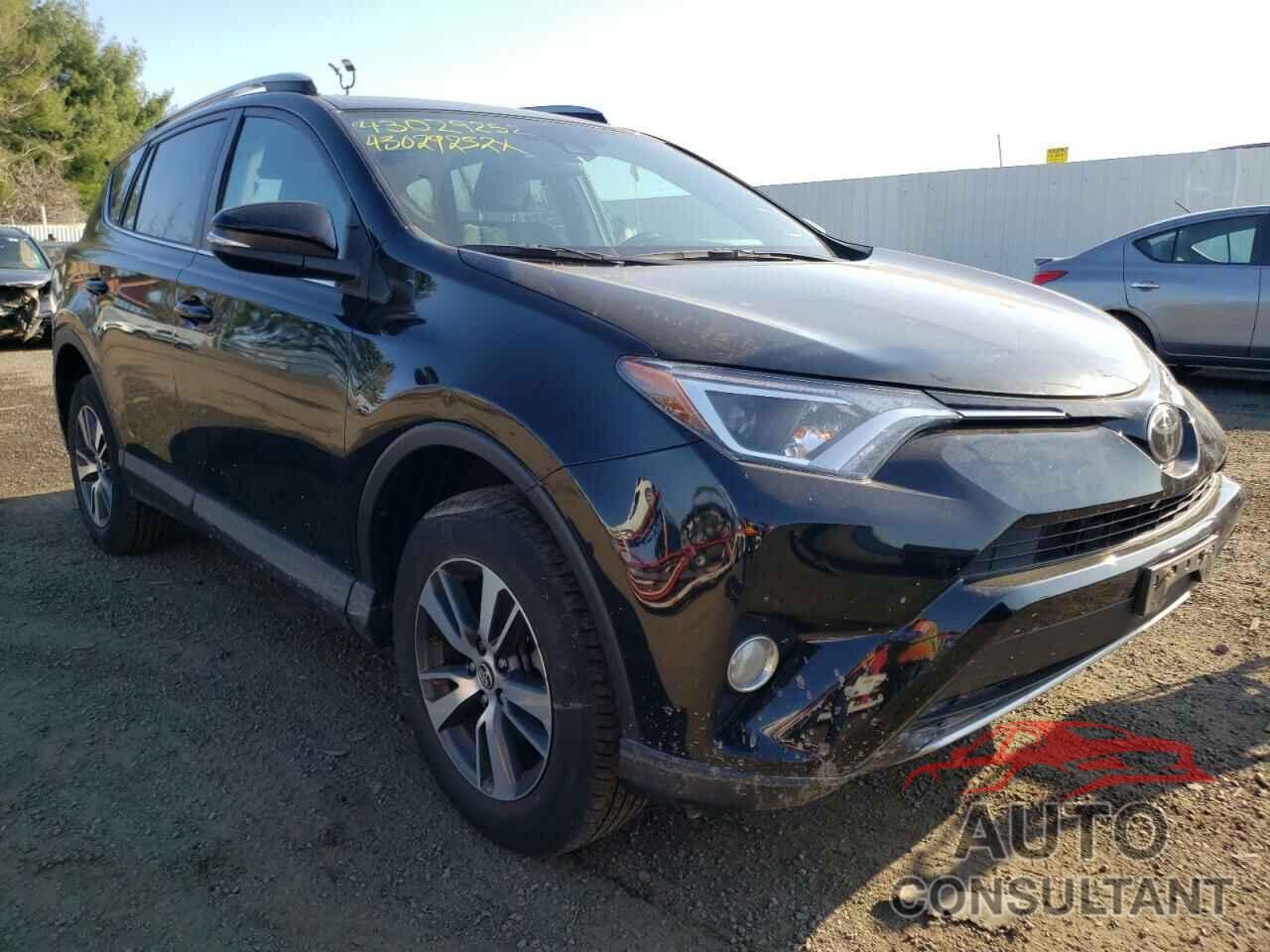TOYOTA RAV4 2018 - 2T3RFREV7JW847514