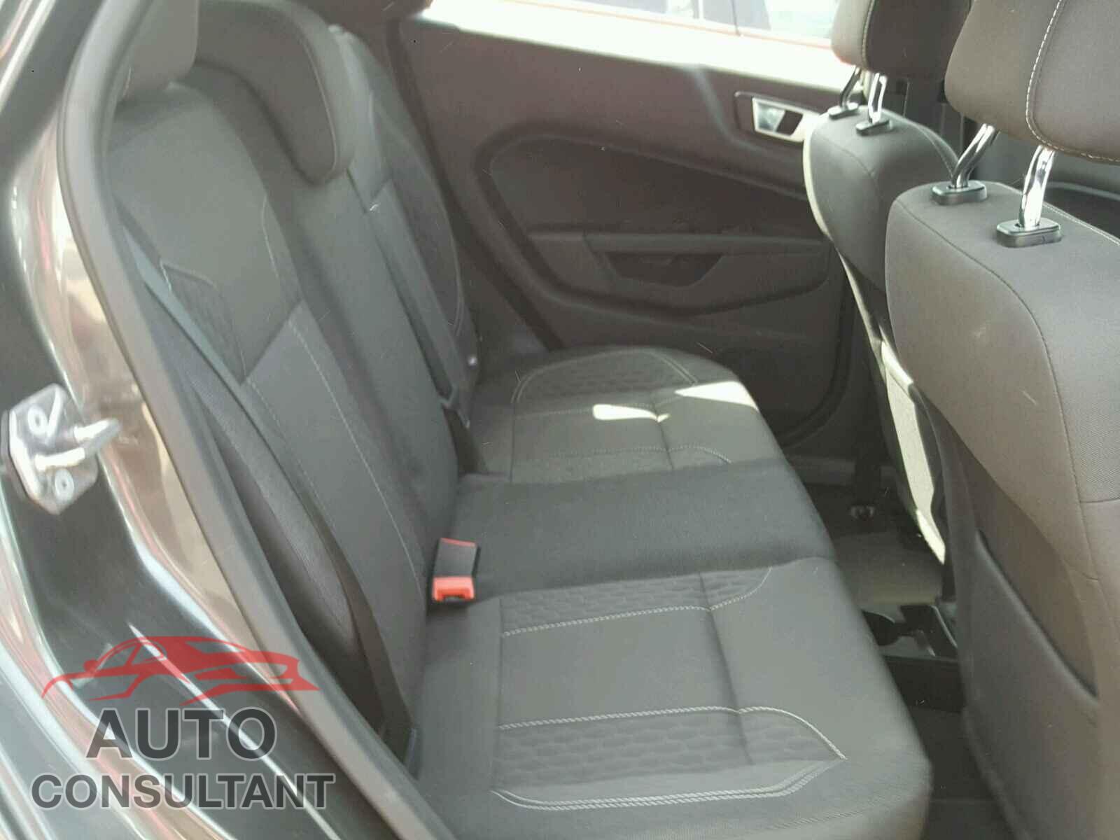 FORD FIESTA 2017 - 3FADP4GX6HM112579