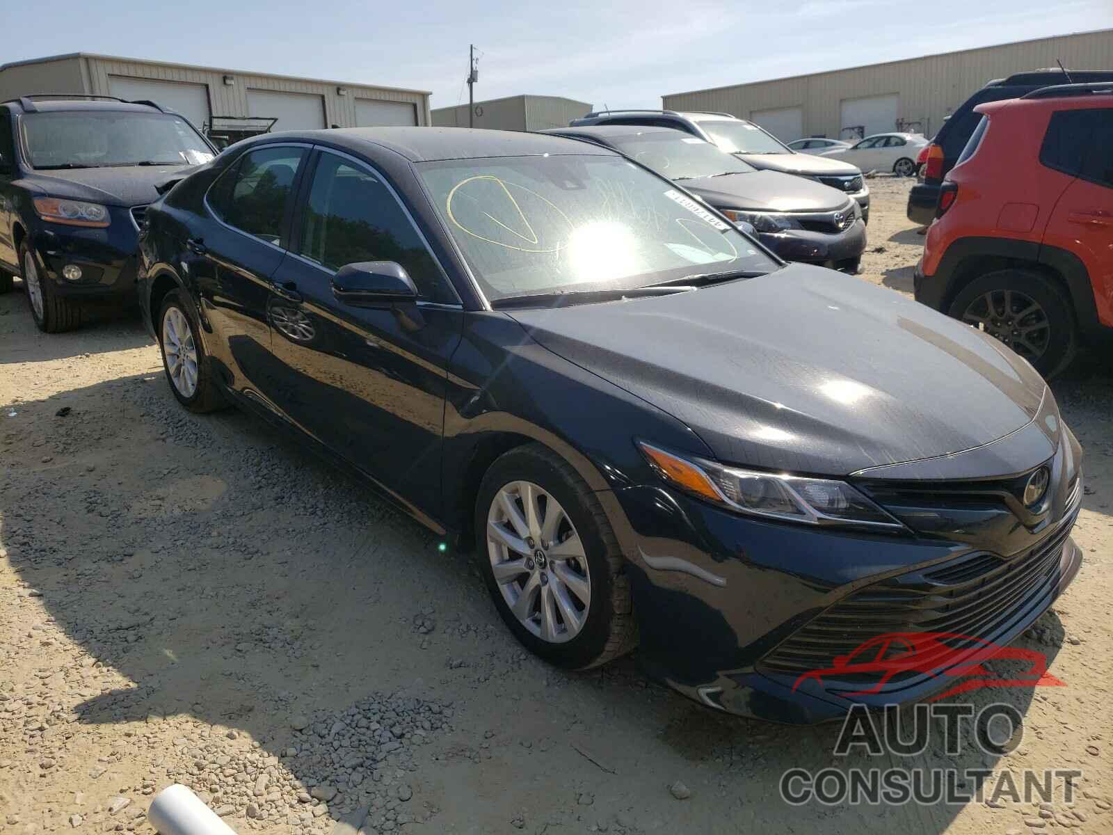 TOYOTA CAMRY 2020 - 4T1C11AK2LU881843