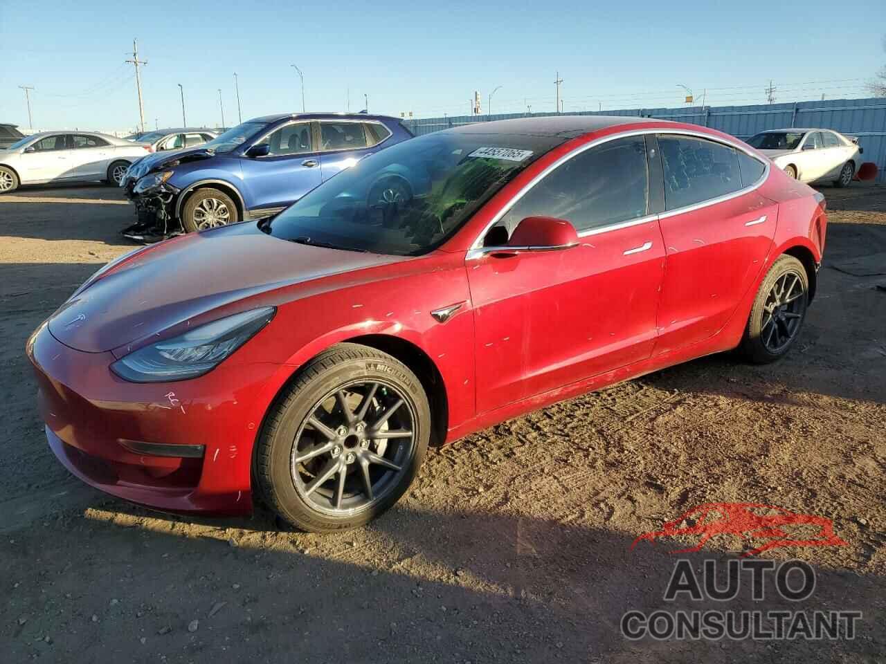 TESLA MODEL 3 2018 - 5YJ3E1EA1JF030715