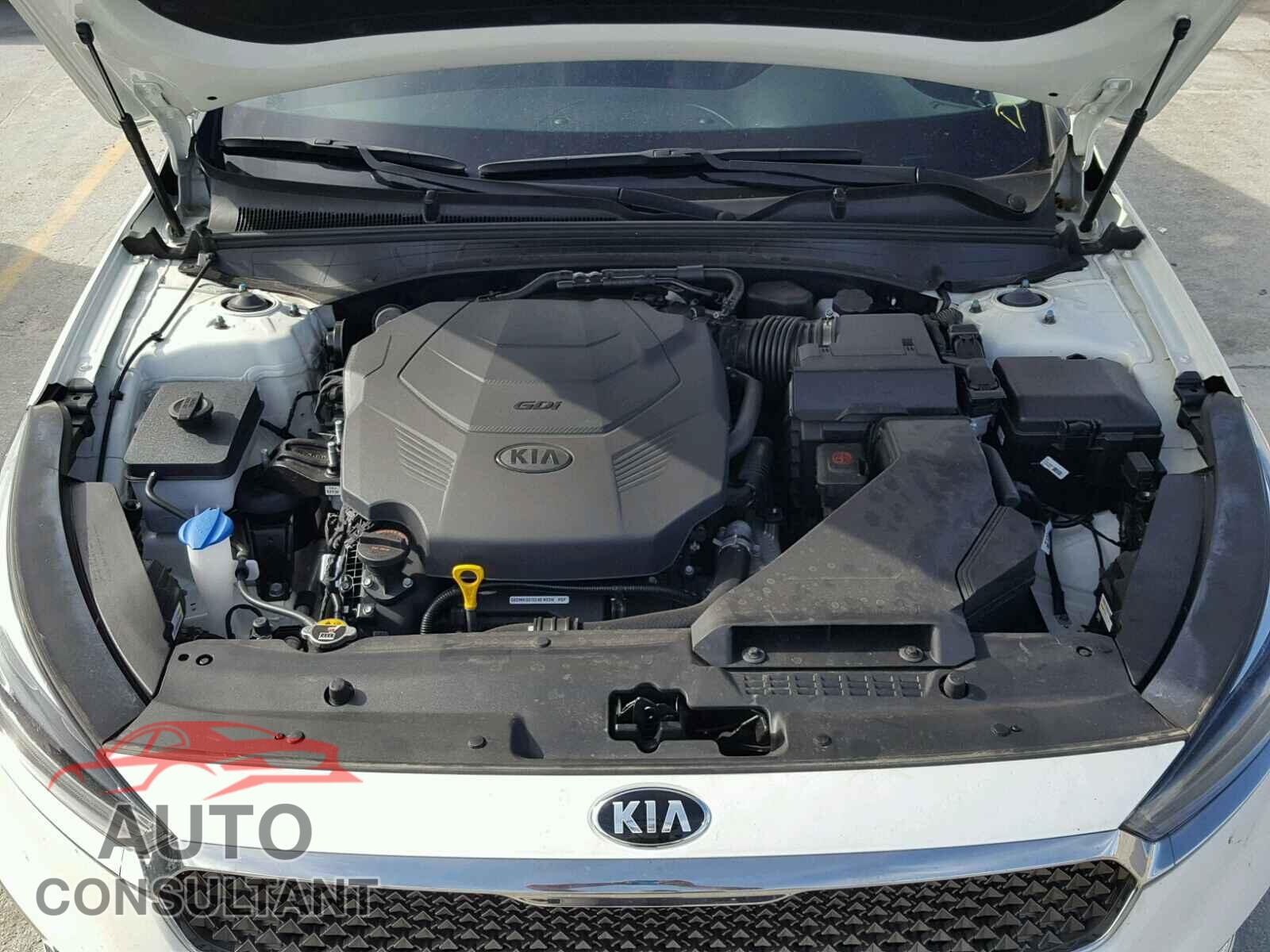 KIA CADENZA 2017 - KNALB4J13H5072389
