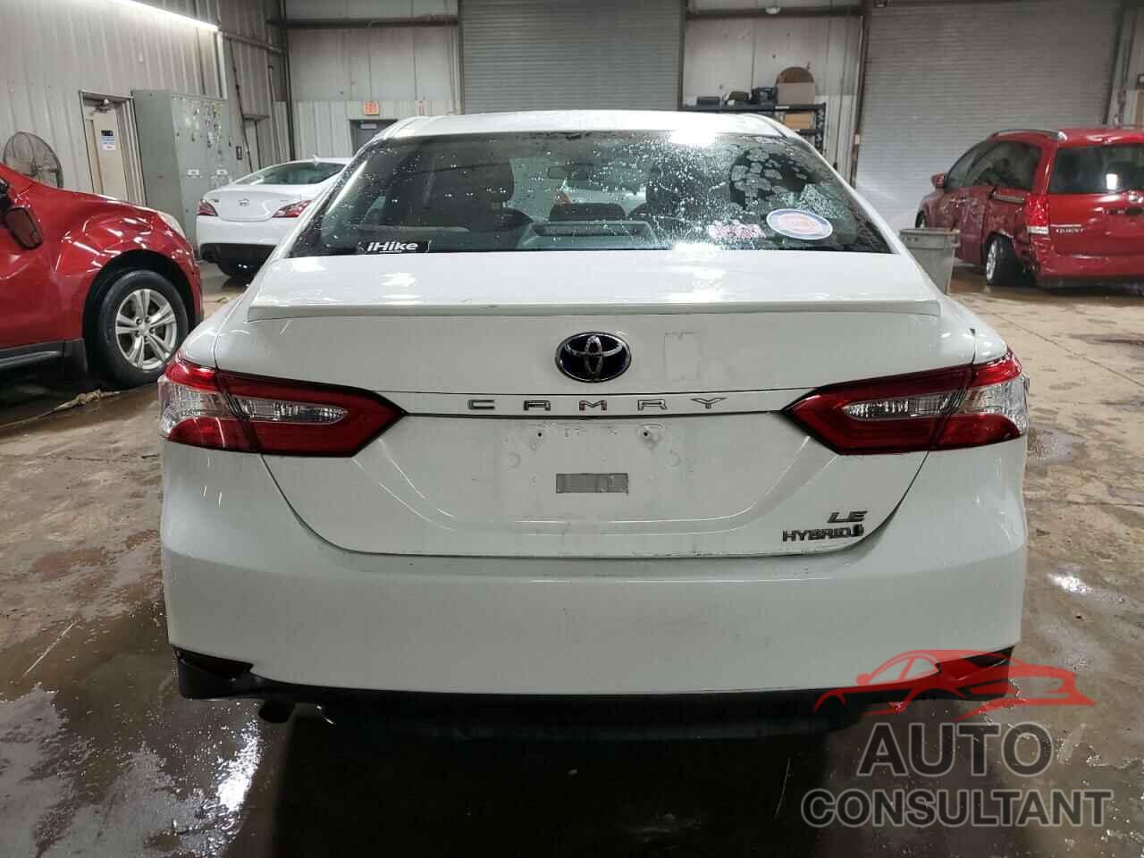 TOYOTA CAMRY 2018 - 4T1B31HK2JU501697