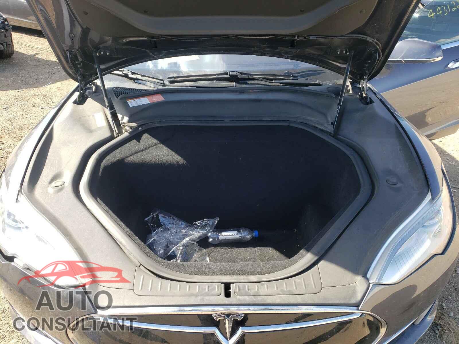 TESLA MODEL S 2016 - 5YJSA1E25GF128655